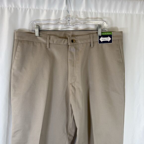 Wrangler Ultimate Khaki Pants Men's 38x30 Tan Flat Front Classic Fit No Iron - Picture 2 of 10